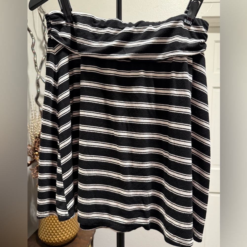 Maurices Black & White Striped Flowy Skater Skirt Size L